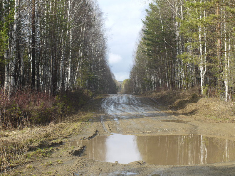 Ground road on the way to Shunuth