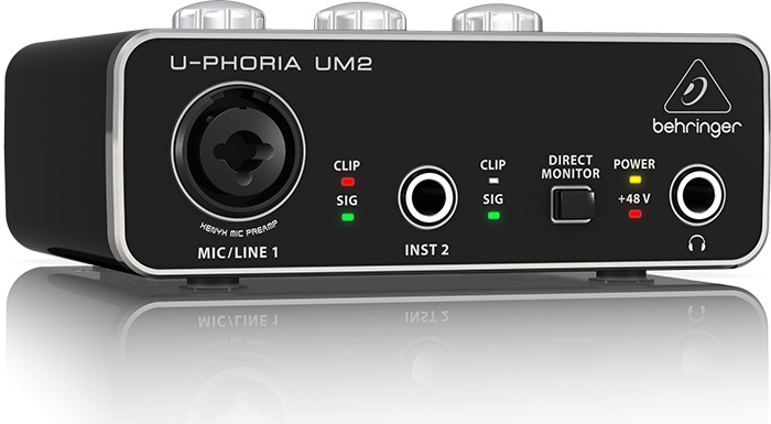 USB аудио интерфейс Behringer U-PHORIA UM2