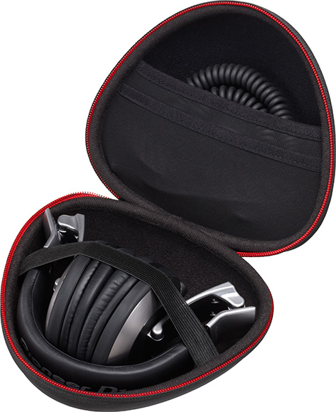 Headphones Pioneer HDJ-2000MK2 folded in case